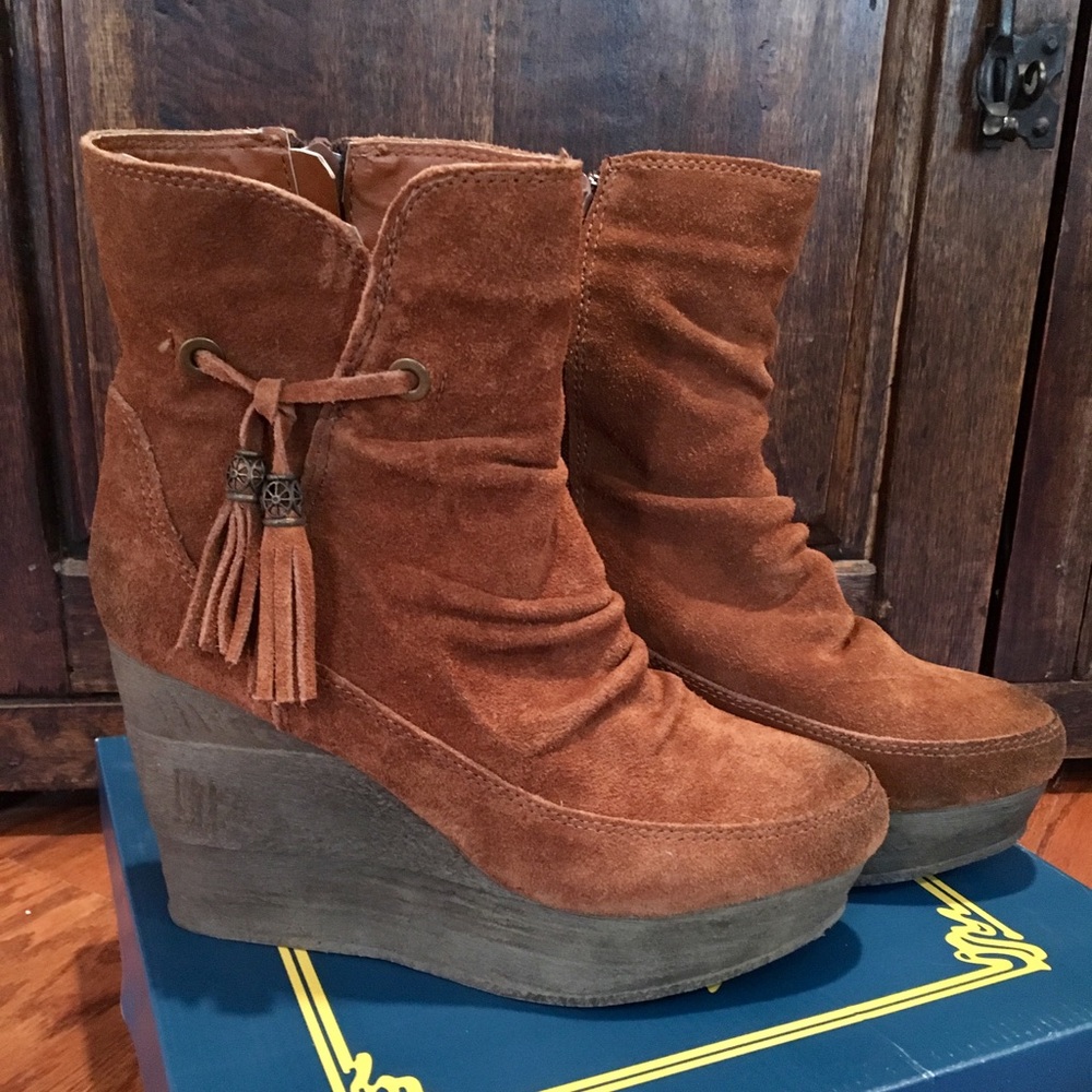 Sbicca Wedge Booties